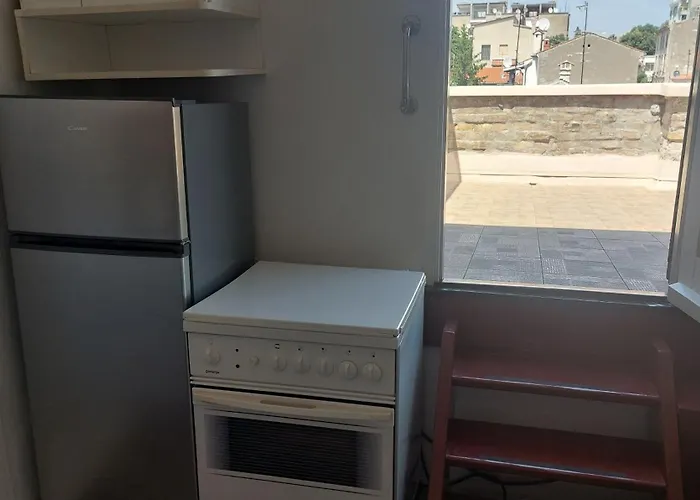 Apartment In Centre With Huge Terace